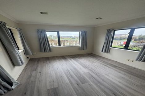 Photo of property in 28 Diomede Glade, Flagstaff, Hamilton, 3210