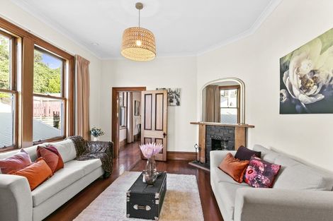 Photo of property in 80 Rolleston Street, Mount Cook, Wellington, 6021