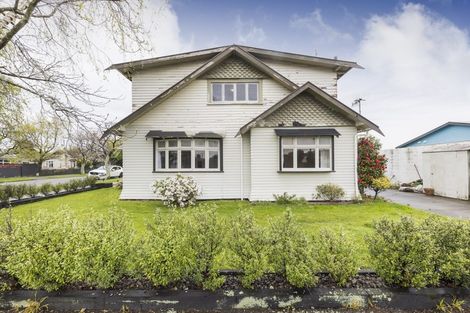Photo of property in 4 Argyle Avenue, Takaro, Palmerston North, 4410