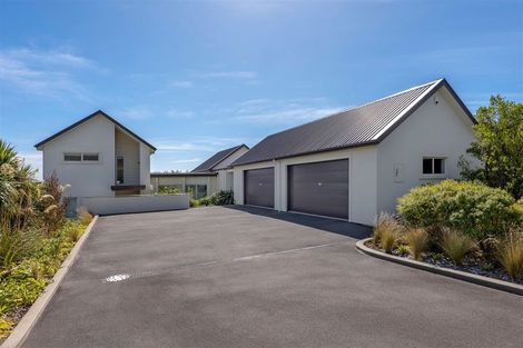 Photo of property in 4 Aglaia Place, Cracroft, Christchurch, 8022