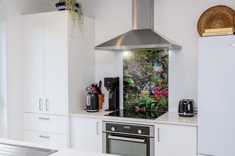 Photo of property in 49 Tuscan Lane, Martinborough, 5711