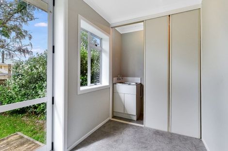 Photo of property in 18b Kingsway Crescent, Forest Lake, Hamilton, 3200