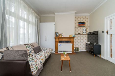 Photo of property in 239 Macandrew Road, Forbury, Dunedin, 9012