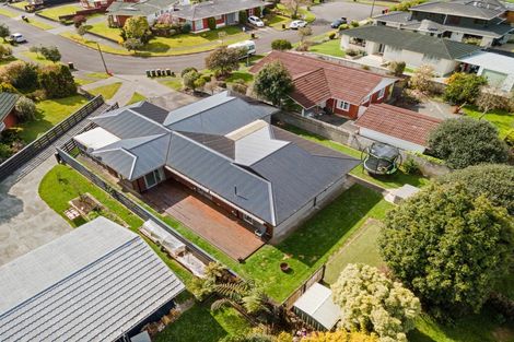 Photo of property in 15 Mudgway Place, Awapuni, Palmerston North, 4412