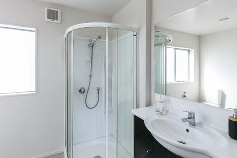 Photo of property in 17 Dominion Park Street, Johnsonville, Wellington, 6037