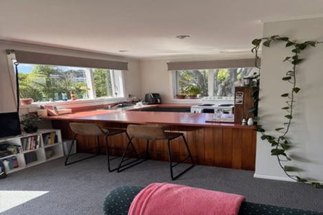 Photo of property in 15 Townsend Road, Miramar, Wellington, 6022