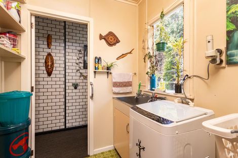 Photo of property in 14 Waimate Highway, Saint Andrews, 7988