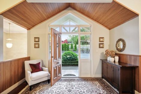 Photo of property in 3 Daphne Harden Lane, Paremoremo, Auckland, 0632