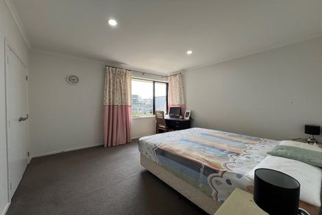 Photo of property in 32 Sirius Crescent, Rototuna North, Hamilton, 3210