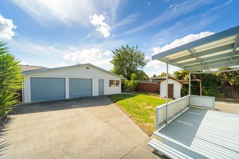 Photo of property in 27 Galway Avenue, Hokowhitu, Palmerston North, 4410