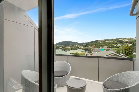 Photo of property in 3/232 Main Road, Tawa, Wellington, 5028