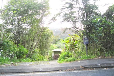 Photo of property in 662 Huia Road, Parau, Auckland, 0604