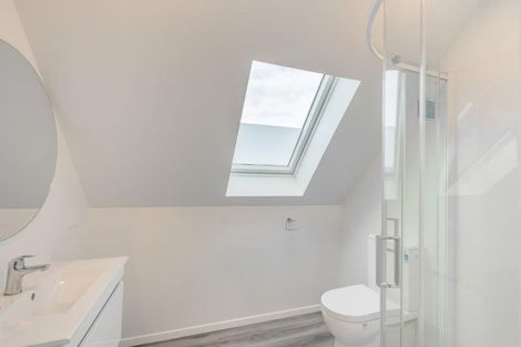 Photo of property in 109e Amohia Street, Paraparaumu, 5032