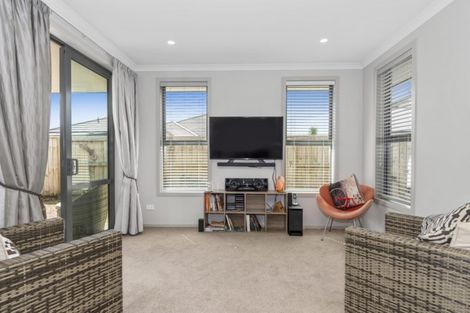 Photo of property in 9 Jeffs Way, Papamoa Beach, Papamoa, 3118