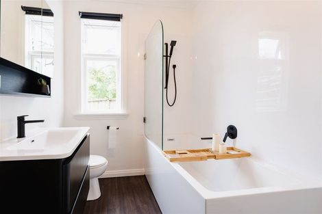 Photo of property in 50 Walter Street, The Glen, Dunedin, 9011