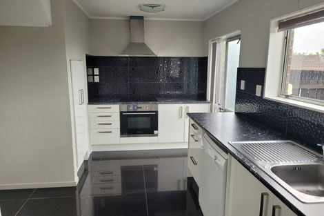 Photo of property in 1/39 Seabrook Avenue, New Lynn, Auckland, 0600