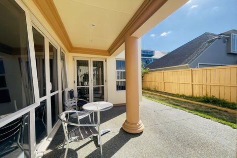 Photo of property in 51a The Esplanade, Eastern Beach, Auckland, 2012