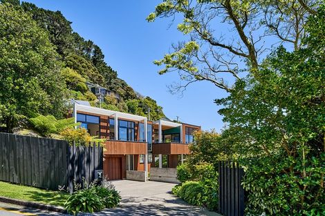Photo of property in 4 Marama Terrace, Eastbourne, Lower Hutt, 5013