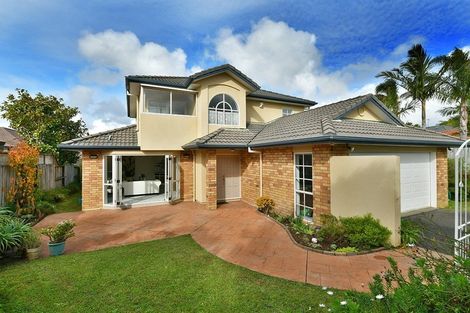 Photo of property in 56 Spencer Road, Pinehill, Auckland, 0632