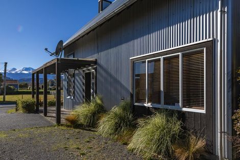 Photo of property in 16b Tay Street, Ohakune, 4625