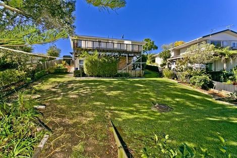 Photo of property in 51 Sycamore Drive, Sunnynook, Auckland, 0620