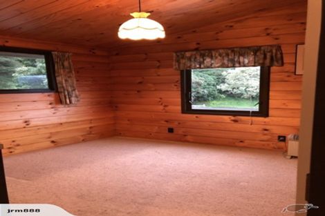 Photo of property in 7 Harbour View Road, Harbour View, Lower Hutt, 5010