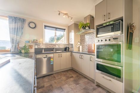 Photo of property in 8 Allan Street, Waimate, 7924