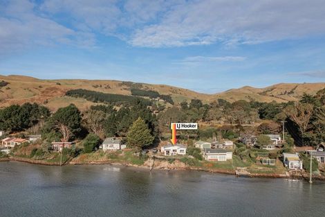 Photo of property in 68 Otakou Golf Course Road, Otakou, Dunedin, 9077