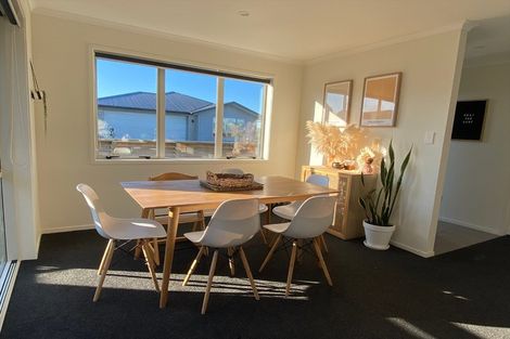 Photo of property in 8 Saddlers Way, Papamoa, 3118