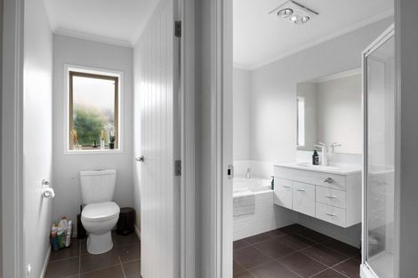 Photo of property in 105 Barrington Drive, Huntington, Hamilton, 3210