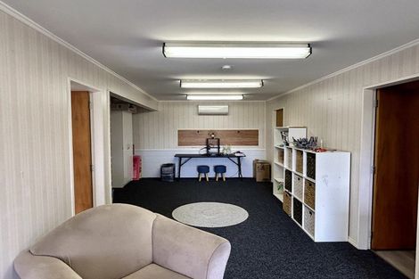 Photo of property in 131 Winara Avenue, Waikanae, 5036