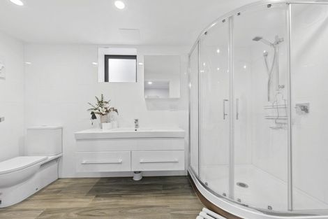 Photo of property in 68 Anzac Road, Pukekohe, 2120