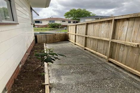 Photo of property in 111 Farquhar Road, Glendene, Auckland, 0602