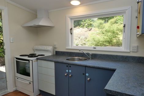 Photo of property in 21 Tiromoana Road, Raumati South, Paraparaumu, 5032