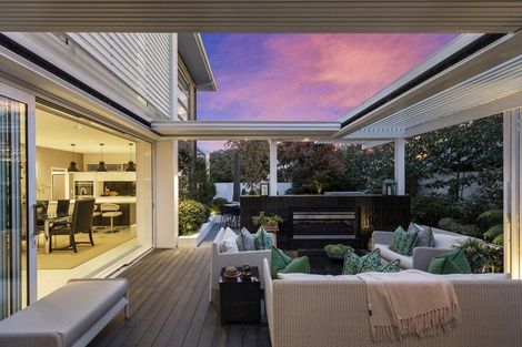 Photo of property in 55 Merivale Lane, Merivale, Christchurch, 8014