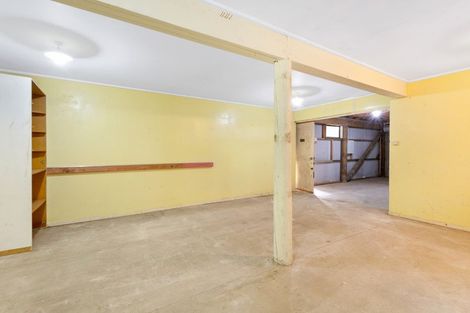 Photo of property in 38 Carlton Terrace, Westown, New Plymouth, 4310