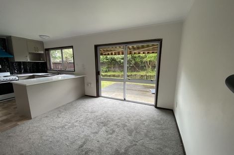 Photo of property in 1/80 Sunderlands Road, Bucklands Beach, Auckland, 2012