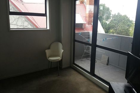 Photo of property in St Paul Apartments, 3a/4 Saint Paul Street, Auckland Central, Auckland, 1010