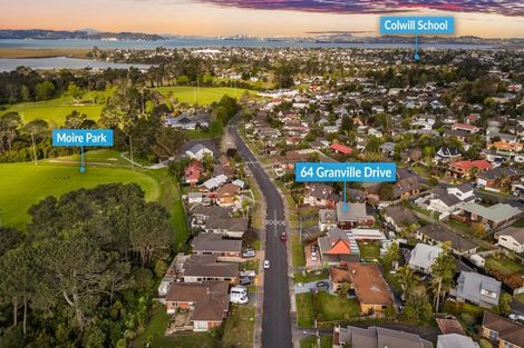 Photo of property in 64 Granville Drive, Massey, Auckland, 0614