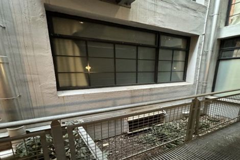 Photo of property in 20 Egmont Street, Te Aro, Wellington, 6011