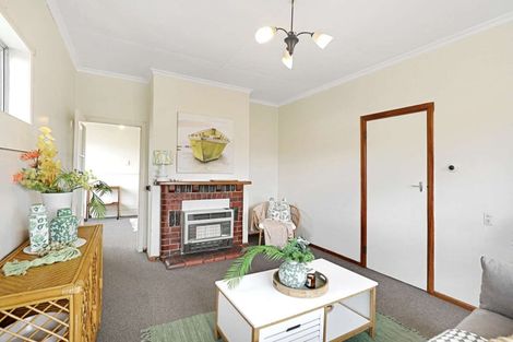 Photo of property in 15 Burton Avenue, Whanganui East, Whanganui, 4500