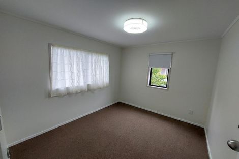 Photo of property in 4 George Laurenson Lane, Mount Roskill, Auckland, 1041