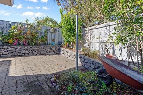 Photo of property in 14b Esmeralda Street, Welcome Bay, Tauranga, 3112