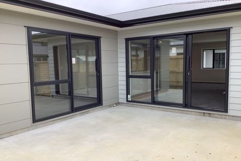 Photo of property in 35 Grovedale Square, Wainuiomata, Lower Hutt, 5014