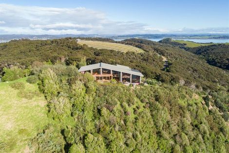 Photo of property in 92 Pukematu Lane, Russell, 0202