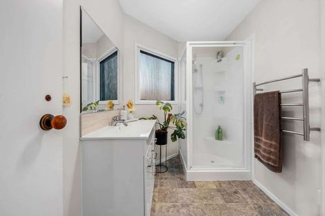 Photo of property in 1/19 Galsworthy Place, Bucklands Beach, Auckland, 2014