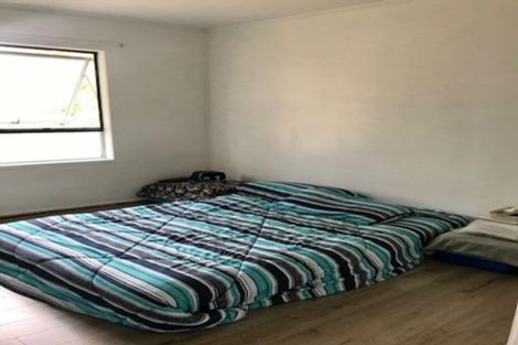 Photo of property in 30 Glynnbrooke Street, Te Atatu South, Auckland, 0610