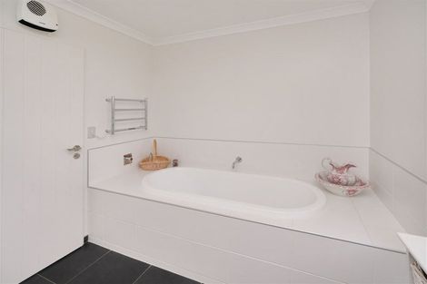 Photo of property in 280 Stokes Road, Balcairn, Amberley, 7481