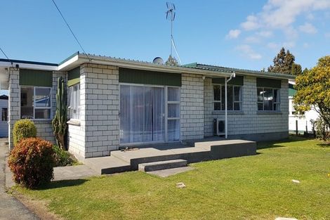 Photo of property in 11 East Street, Greytown, 5712