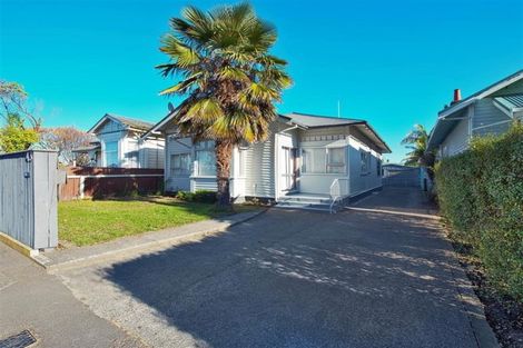 Photo of property in 43 Latham Street, Napier South, Napier, 4110